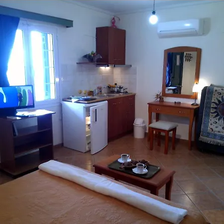 Fantastico #5 And #6 3* Kalamítsi